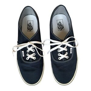 Classic Vans Off the Wall Navy and White Shoes Sneakers Men’s Size 11.5 Vintage